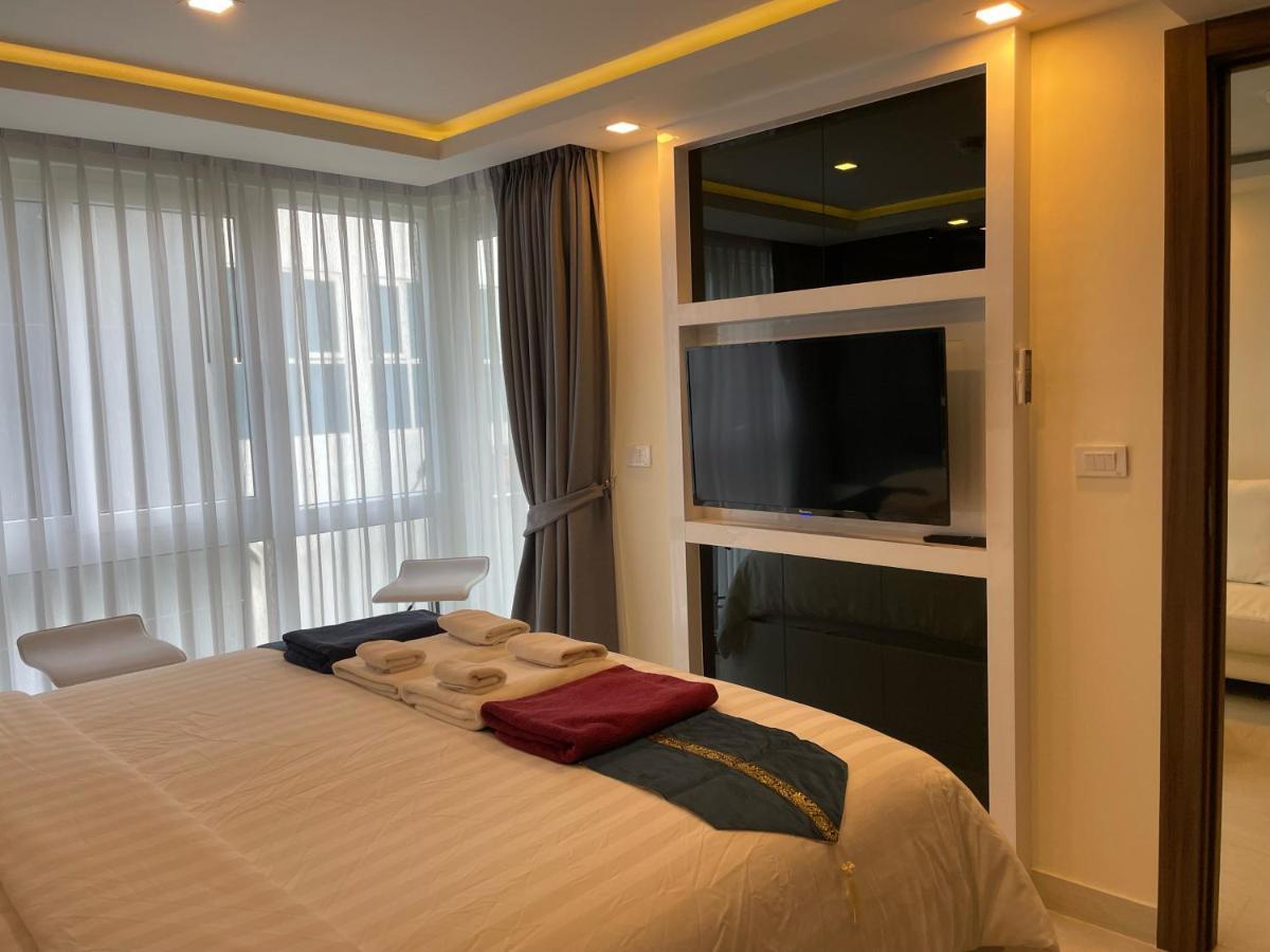 Luxury Business Suits In Grand Avenue By Estates Appartement Pattaya
