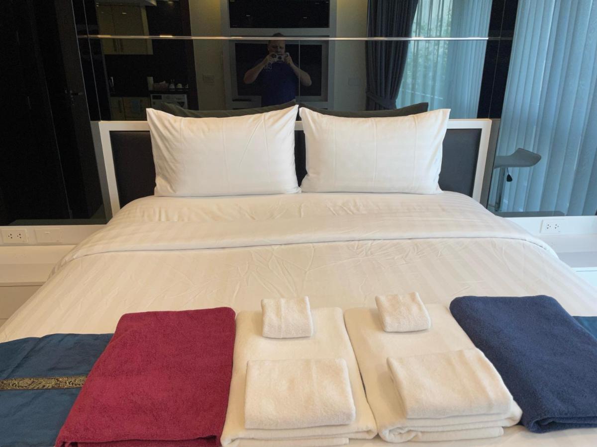Luxury Business Suits In Grand Avenue By Estates อพาร์ทเม้น Pattaya