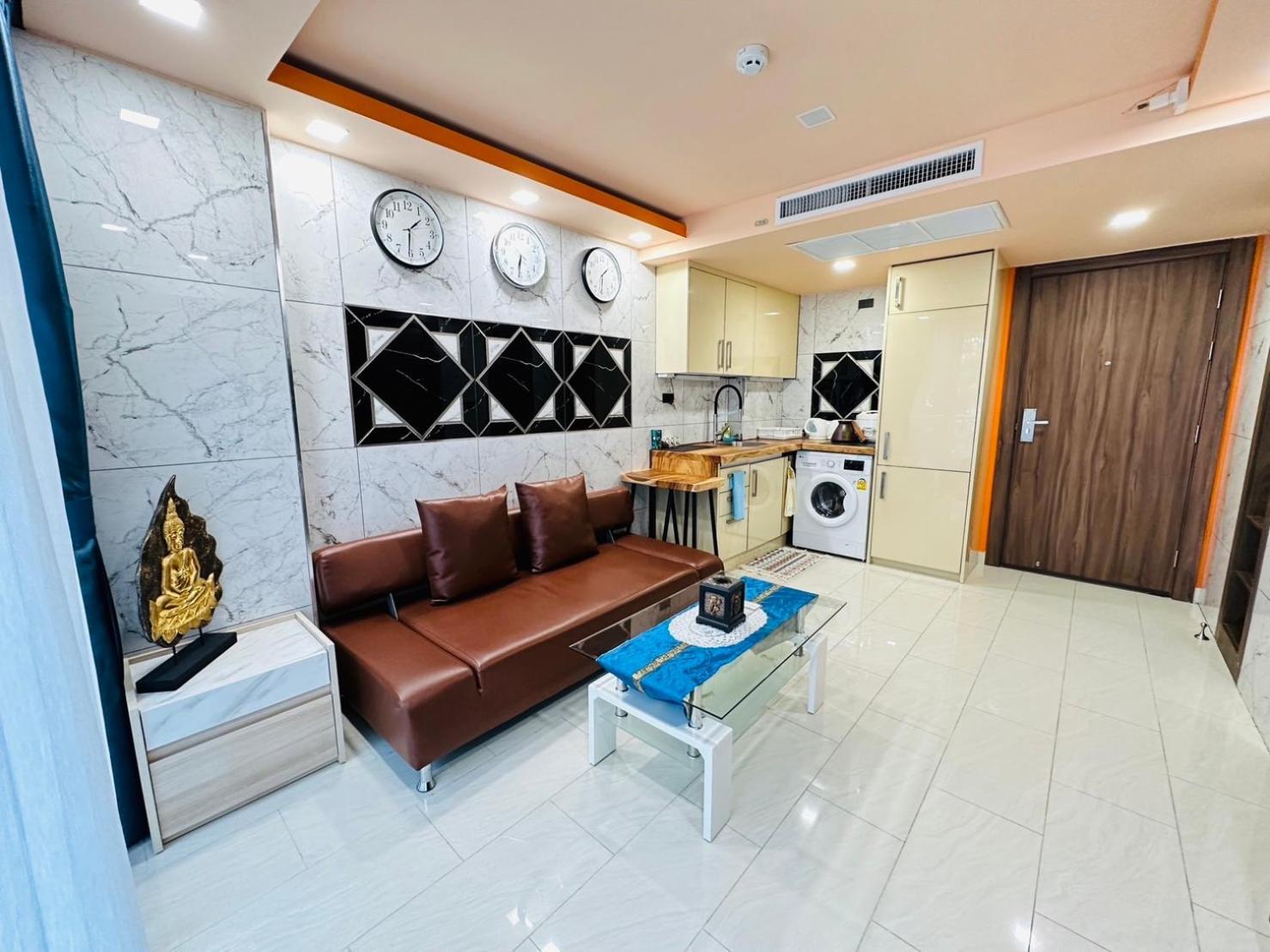 Luxury Business Suits In Grand Avenue By Estates อพาร์ทเม้น