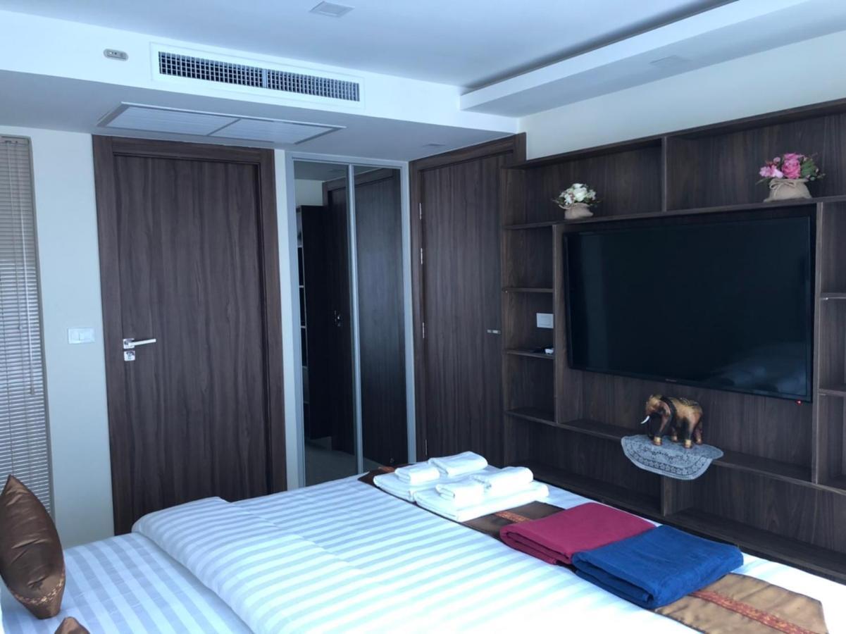 Luxury Business Suits In Grand Avenue By Estates อพาร์ทเม้น *